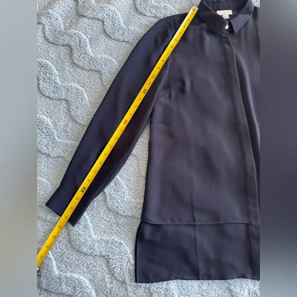 J.Jill Navy Button-Up Shirt Blouse Women’s Size XS - Picture 4 of 12